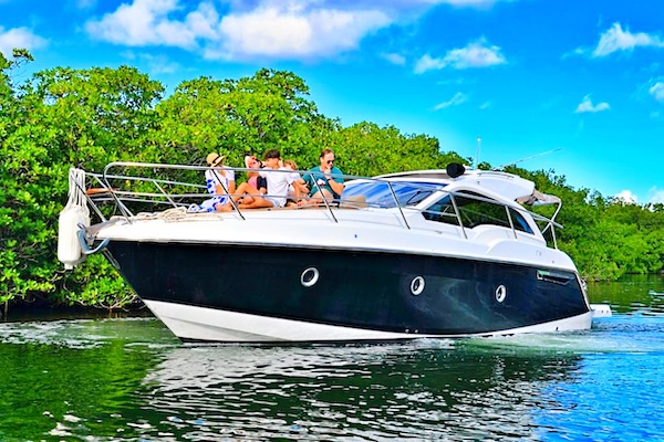 private yacht rental isla mujeres